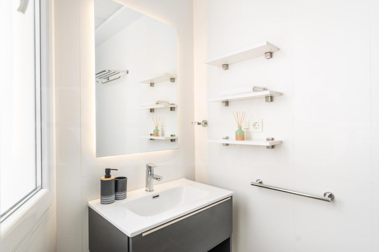 Artistic Duplex With Terrace By Picasso Museum By Rems Appartement Málaga Buitenkant foto