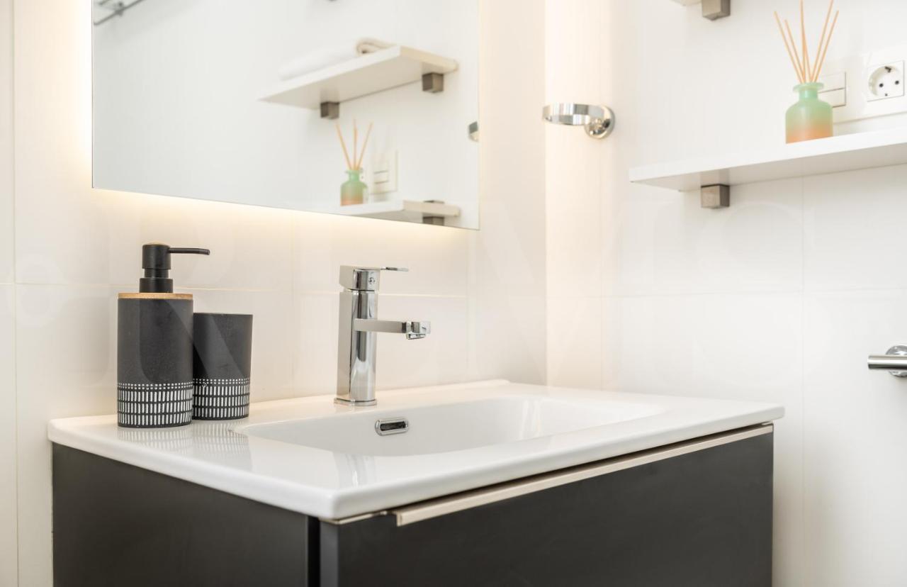 Artistic Duplex With Terrace By Picasso Museum By Rems Appartement Málaga Buitenkant foto